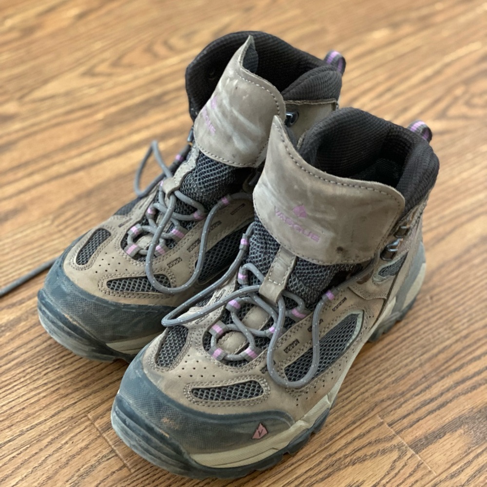 Used Vasque Hiking Boot